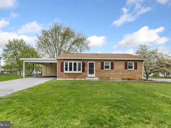 100 Carson Ave, Hanover, PA 17331