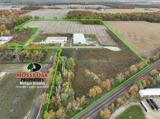 870 Labar Dr, Cassopolis, MI 49031