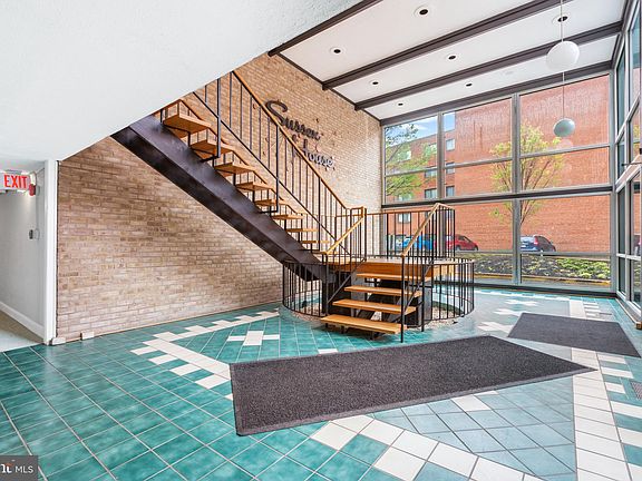 3rd image of 4970 Battery Ln APT 202