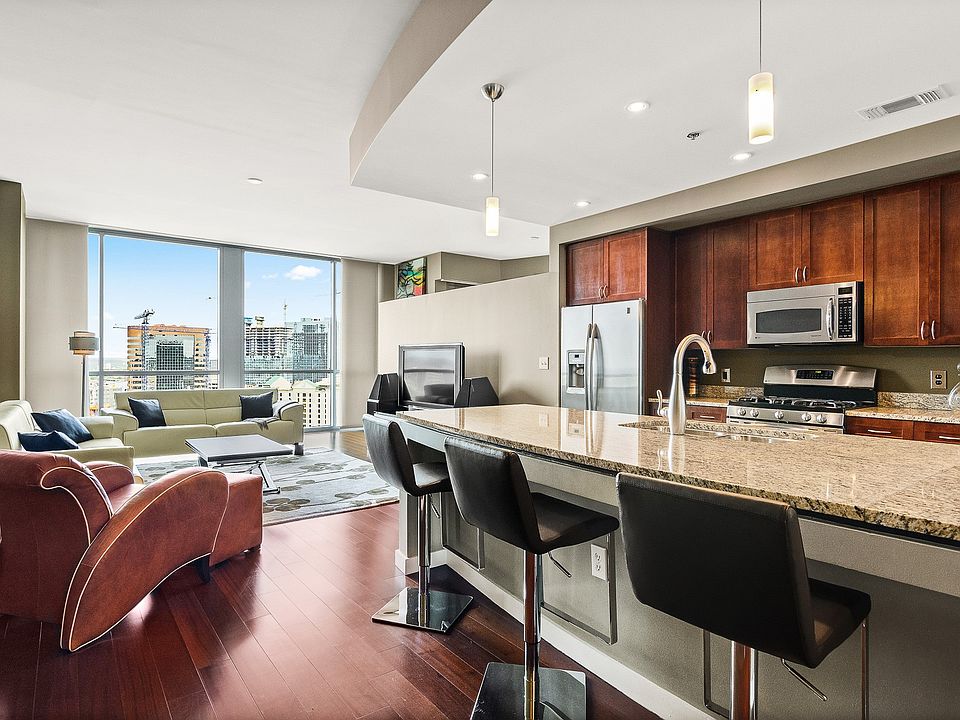 1st image of 900 20th Ave S APT 1307