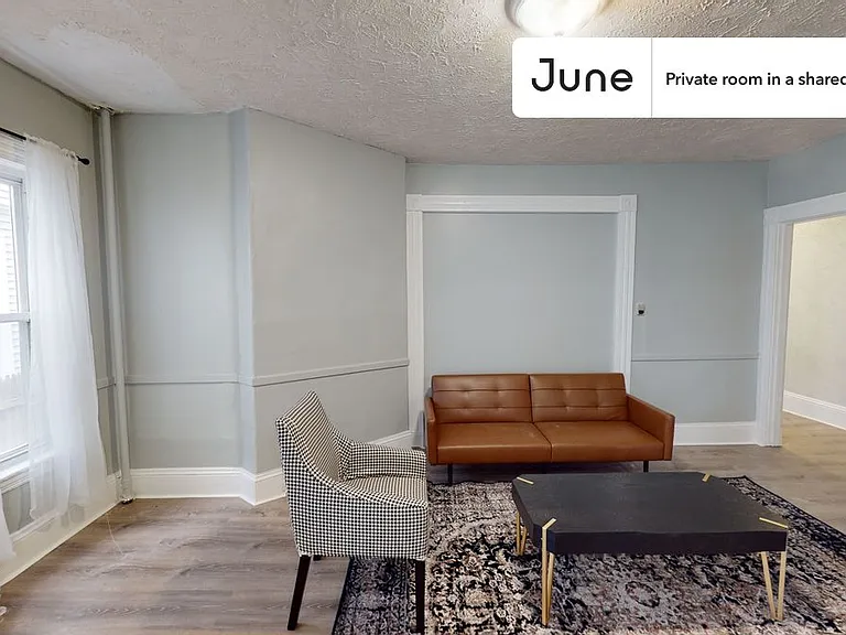 11 Islington St #A — Photo 9