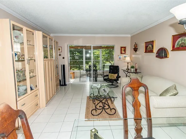 5003 NW 35th St APT 503, Fort Lauderdale, FL 33319