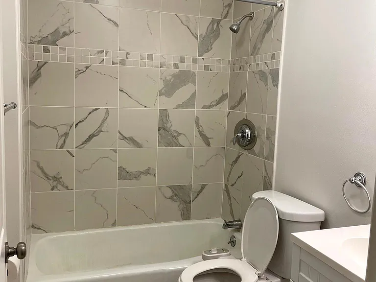10 Kenmar Dr #28 — Photo 5