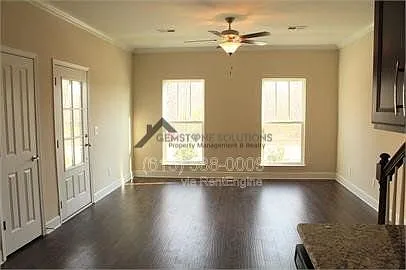 1529 Winding Creek Dr — Photo 10