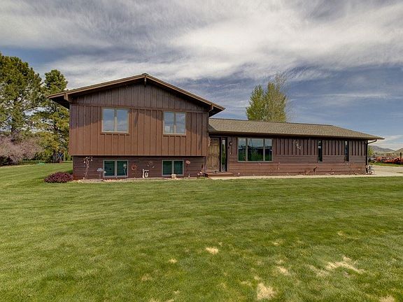 5th image of 79 Marquette Dr