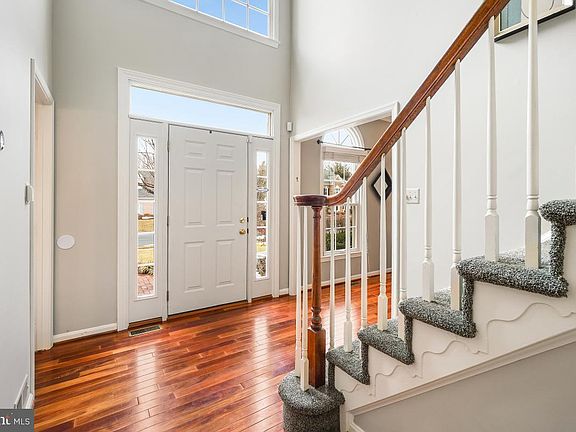 5th image of 47507 Coldspring Pl