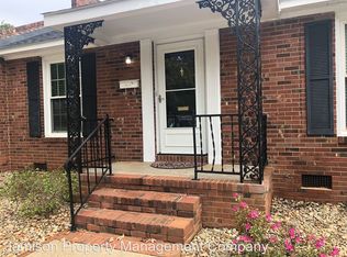 3756 Dresden Dr E, Charlotte, NC 28205