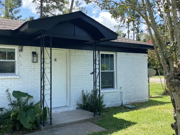 18272 Sidney Ave #4, Robertsdale, AL 36567