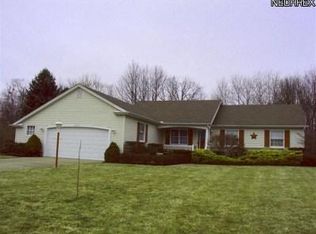 4236 Timberbrook Dr, Canfield, OH