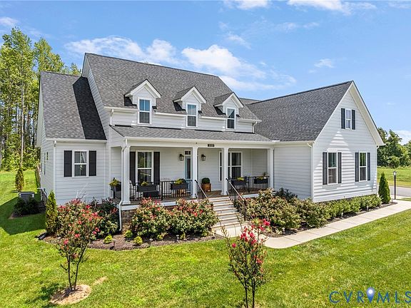 2nd image of 2222 Osborne Hill Dr