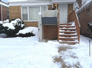 (Undisclosed Address), Chicago, IL 60620