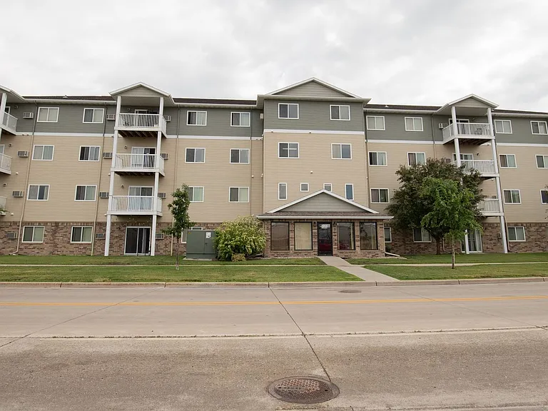 Westport Apartments — Photo 2