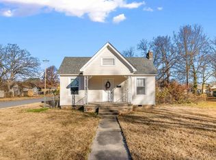 1423 W Short 17th St, North Little Rock, AR 72114