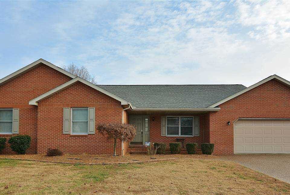 1st image of 4122 Forest Green Dr