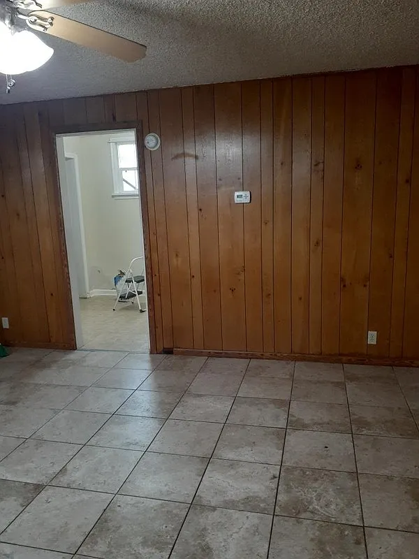 910 Capitol Street Ogden, Ut Clean Daylight Basement Apartment — Photo 4