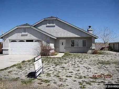 3140 Spring Cir photo 1