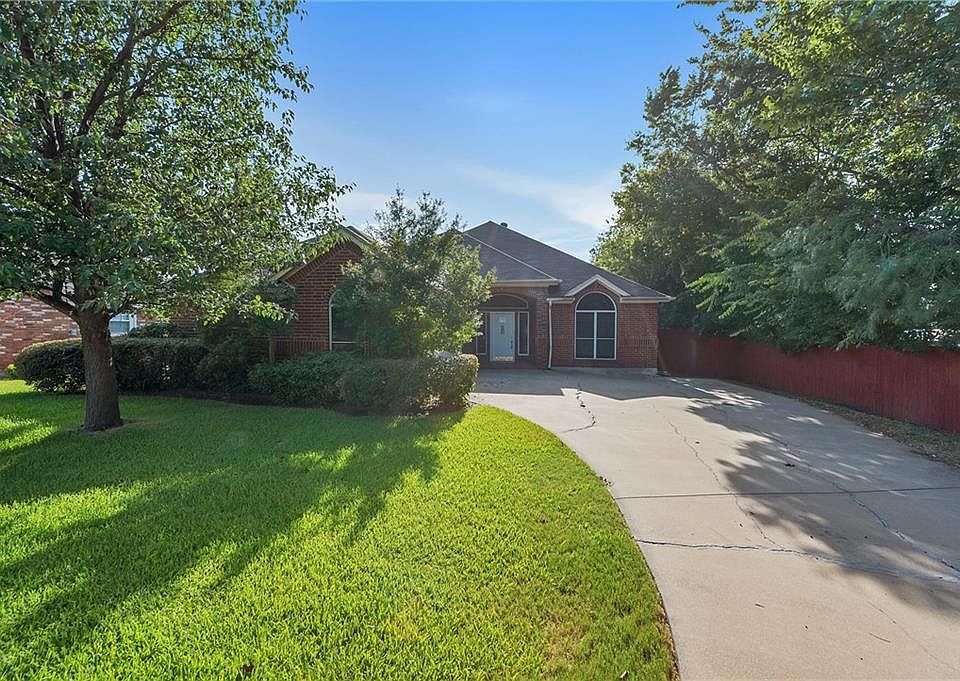 1st image of 6775 Brittany Park Ct