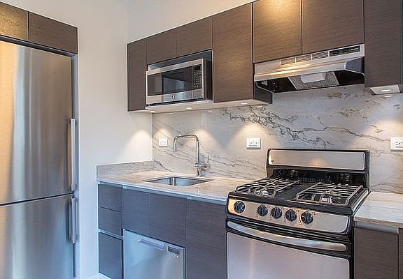 4th image of 400 E 57th St APT 14F