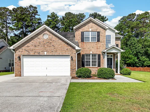 217 Stagecoach Dr, Jacksonville, NC 28546