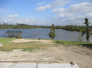 499 Laurel Cv W, Onalaska, TX 77360