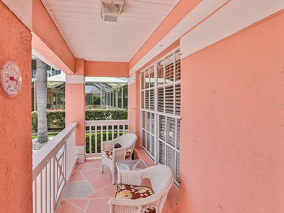 4th image of 2212 Lyndhurst Dr