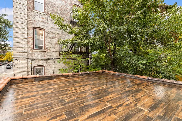 Rented by Corcoran | media 11