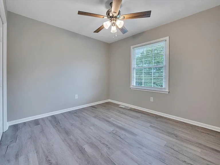 197 Apple Tree Rd — Photo 28