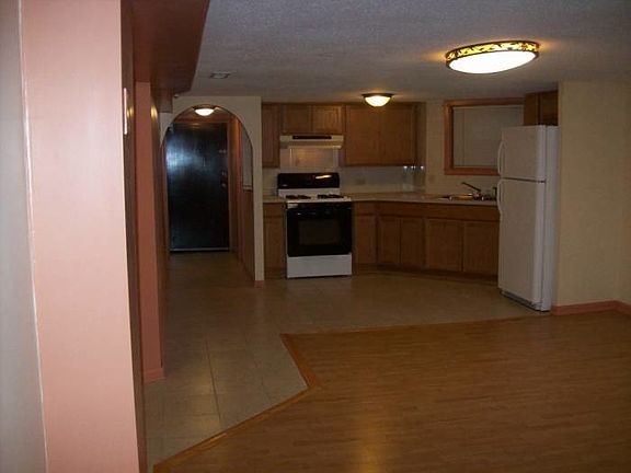 2nd image of 3423 W Evergreen Ave