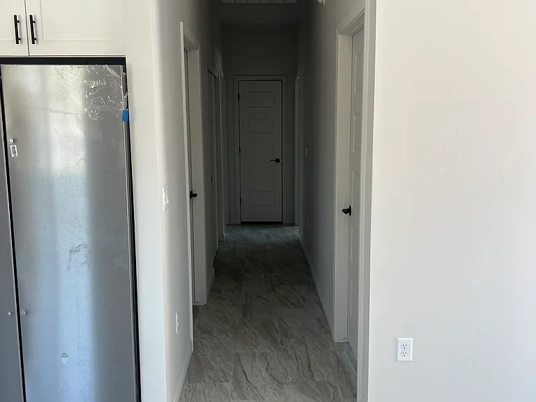 1530 N Columbus Blvd #1-2 — Photo 8