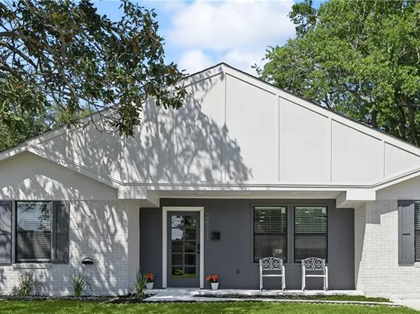 2411 Bristol Pl, New Orleans, LA 70131