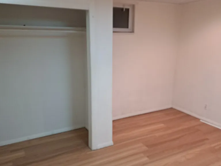 975 McIntire St — Photo 12