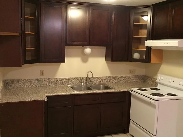 645 Fairview Ave #2 — Photo 2