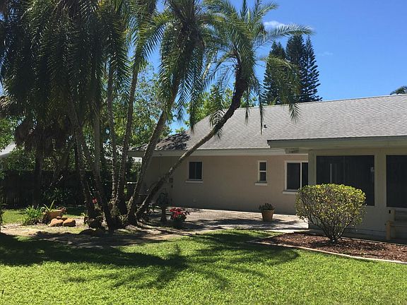 5th image of 1730 Baywood Way