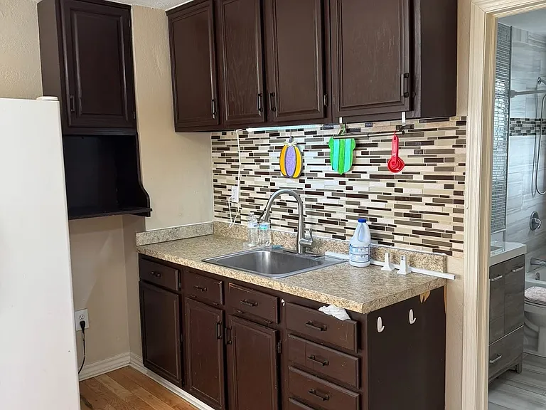 2737 Norwalk St #1 — Photo 11