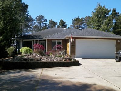2440 S Crestline Dr, Waldport, OR, 97394