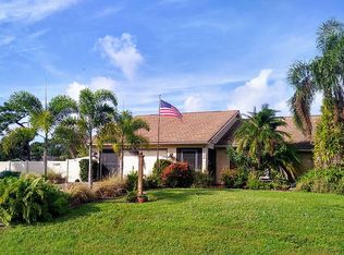 7289 Elsa St, Englewood, FL 34224