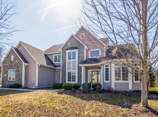 1875 Mineral Springs Blvd, Oconomowoc, WI 53066