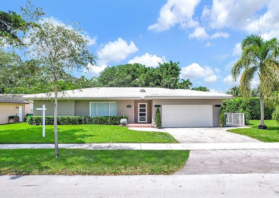1st image of 14530 Sabal Dr