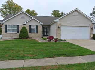 428 White Chapel Dr, O'Fallon, MO