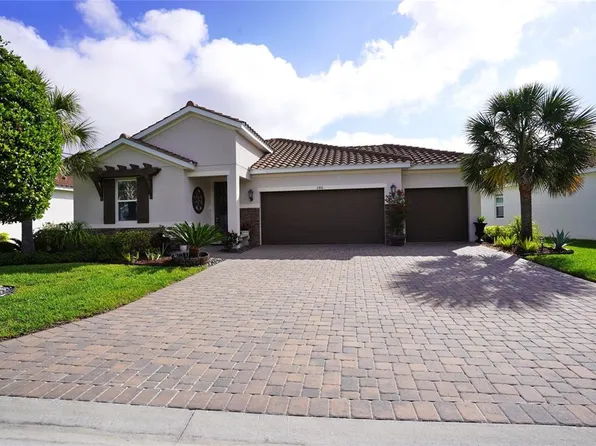 286 Daylily Blvd, Nokomis, FL 34275