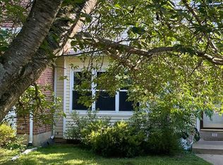 24 E Green Valley Cir, Newark, DE 19711