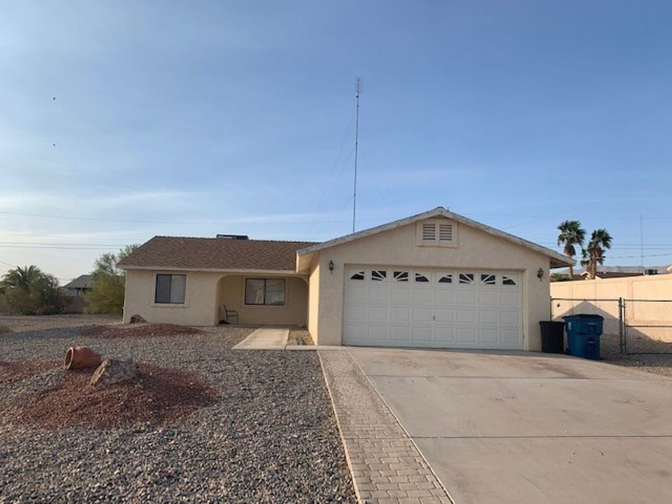 1st image of 3915 Highlander Ave