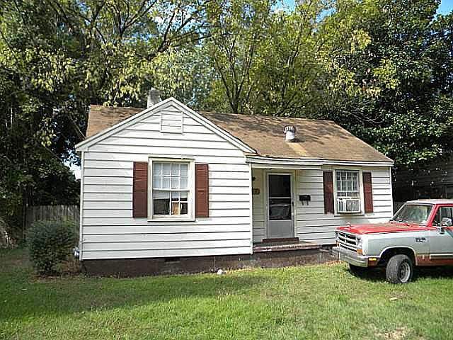 1st image of 1443 Salem St