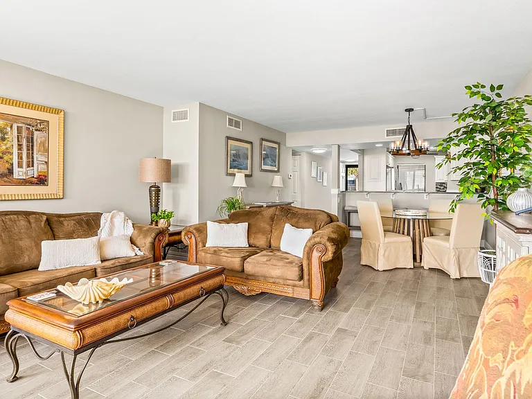 4141 Ocean Dr #208 — Photo 11