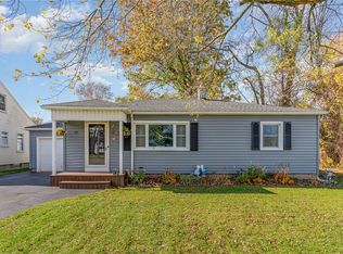 523 Howard Rd, Rochester, NY 14624