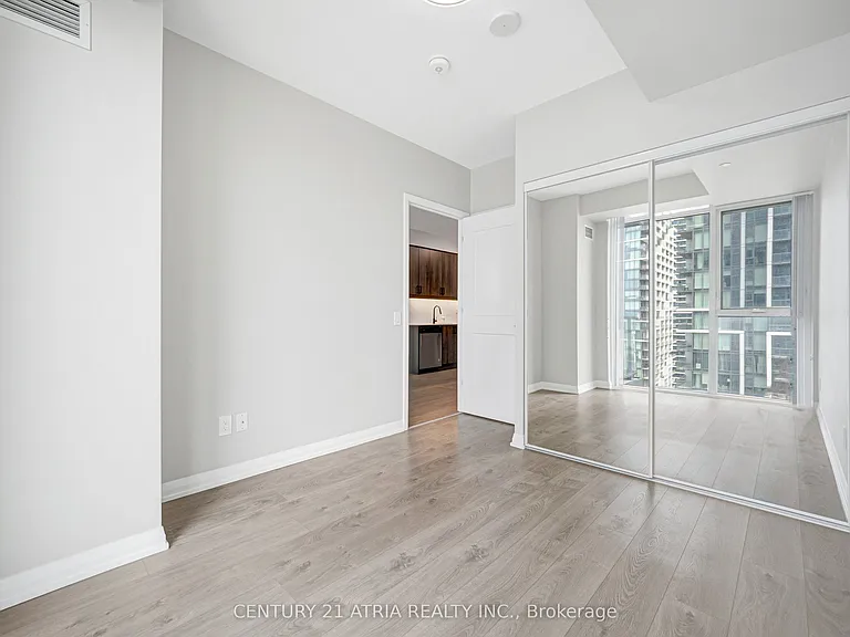 7895 Jane St #2508 — Photo 13