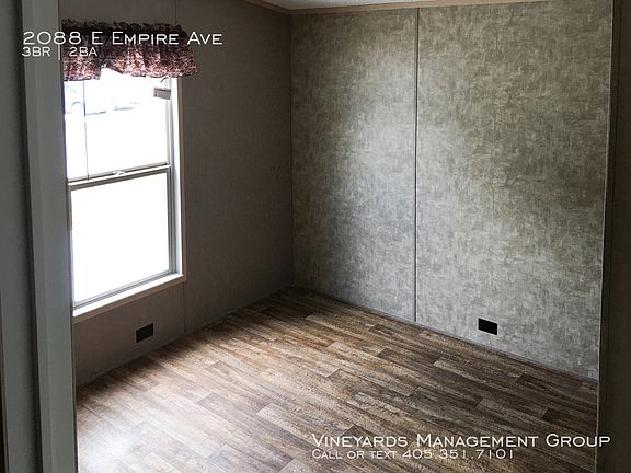 4th image of 2088 E Empire Ave