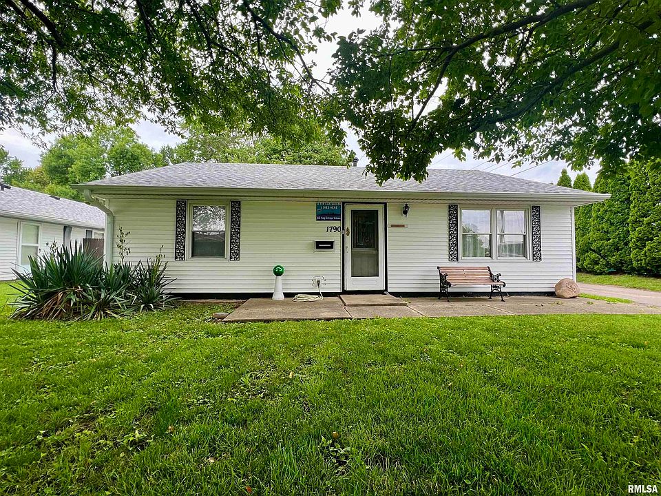 1st image of 1790 Meadow Dr