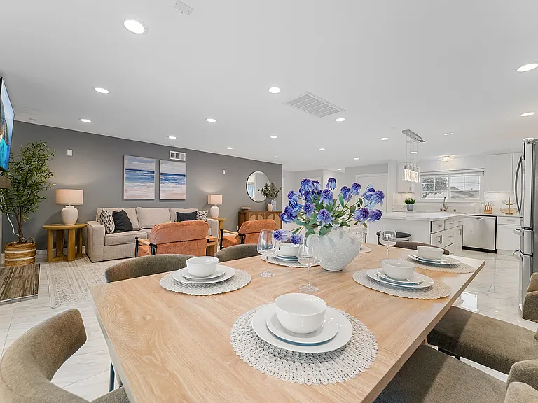 6051 Summerdale Dr — Photo 11