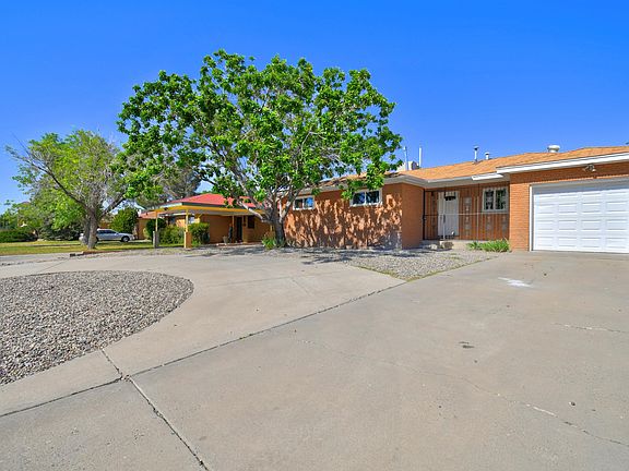 2nd image of 2629 Alvarado Dr NE